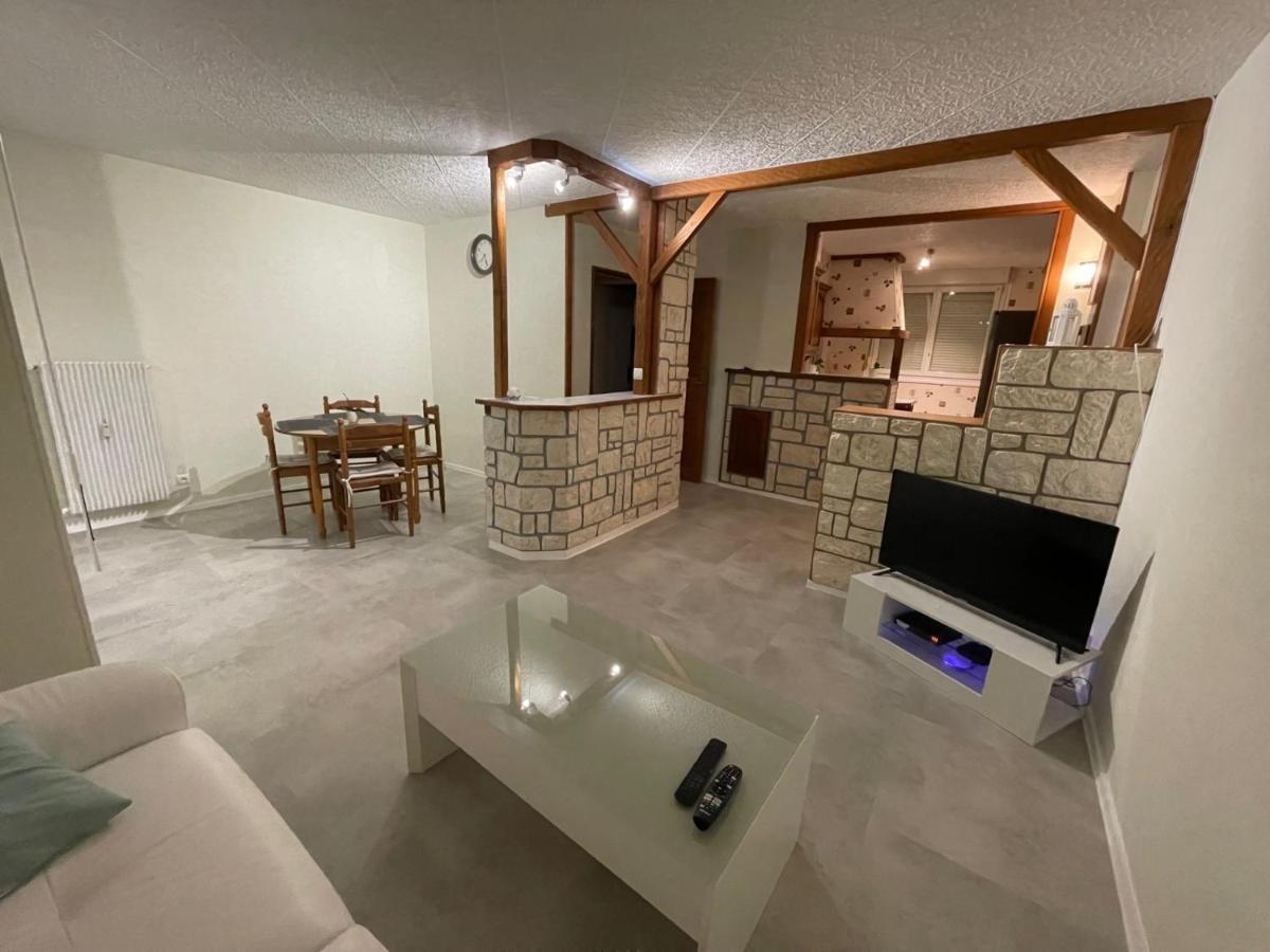 Appartement Motte Giron 第戎 外观 照片